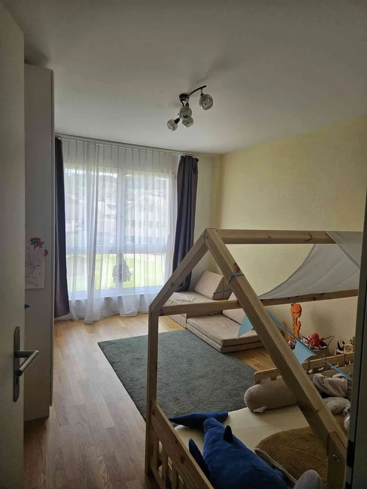 Grosse 5.5-Zimmer-Maisonettewohnung mit Galerie – photo 13 sur 13