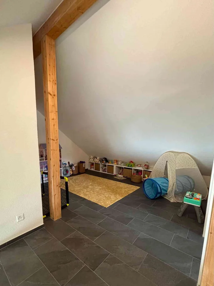 Grosse 5.5-Zimmer-Maisonettewohnung mit Galerie – photo 6 sur 13