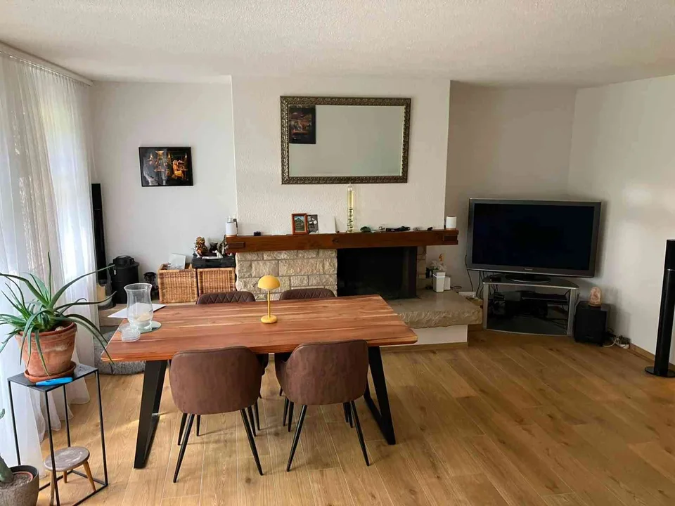 Schöne Maisonette in Gutenswil