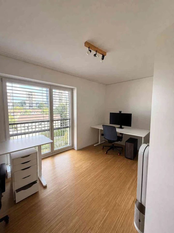 Moderne 3.5-Zimmer-Wohnung mit Balkon – Triemli