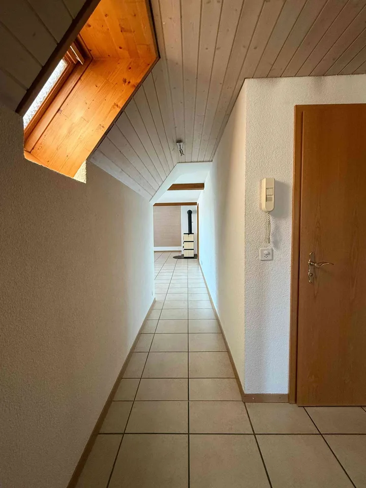 Helle 4.5 Zimmer Wohnung an guter Lage in Bättwil (Dorfkern)