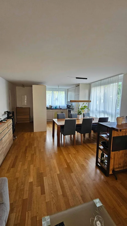 2.5 Zimmer, 64.5m², EG zur Nachmiete