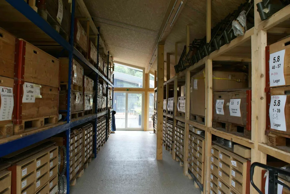 Büroflächen ab 26m, Lagerflächem Gewerbeboxen in 4206 Seewen