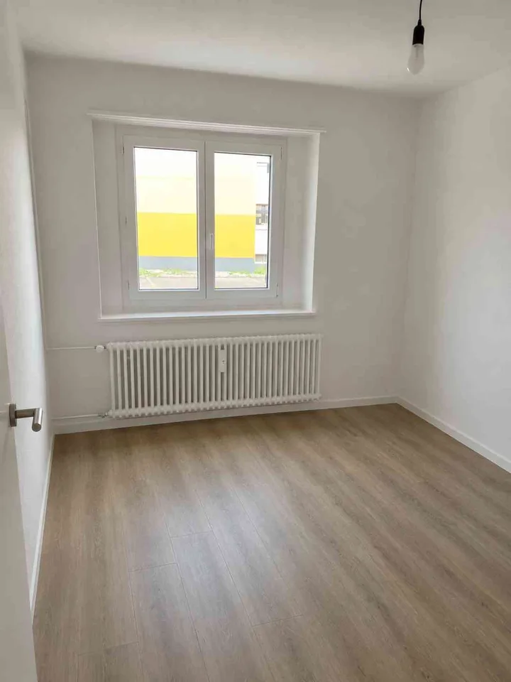 Erstvermietung nach Totalsanierung – Moderne 3-Zimmer-Wohnung
