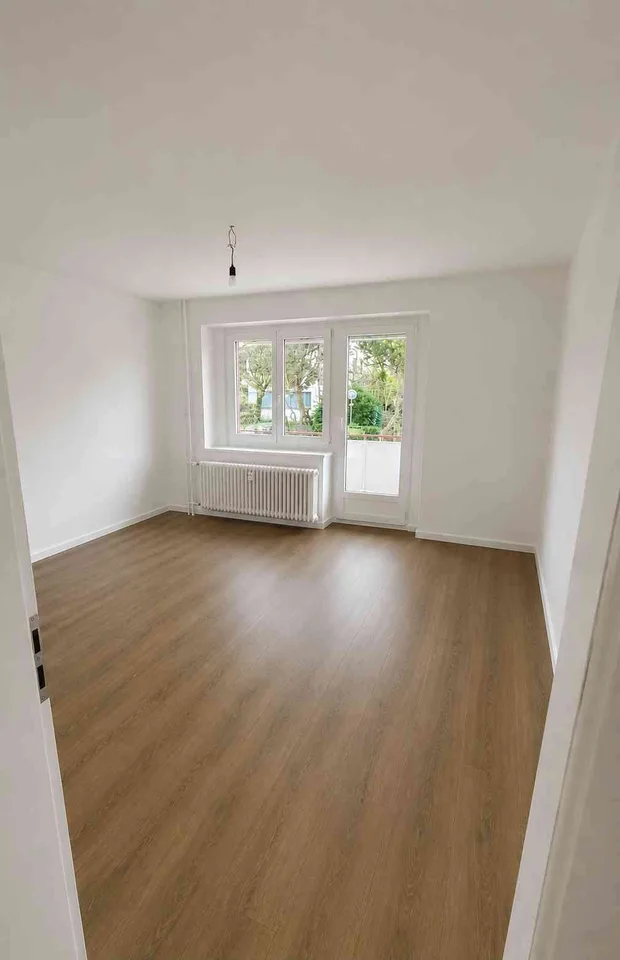 Erstvermietung nach Totalsanierung – Moderne 3-Zimmer-Wohnung