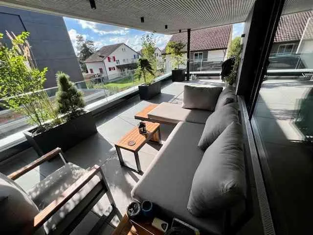 WG-Zimmer mit Bad / topmodern, zentral, ruhig
