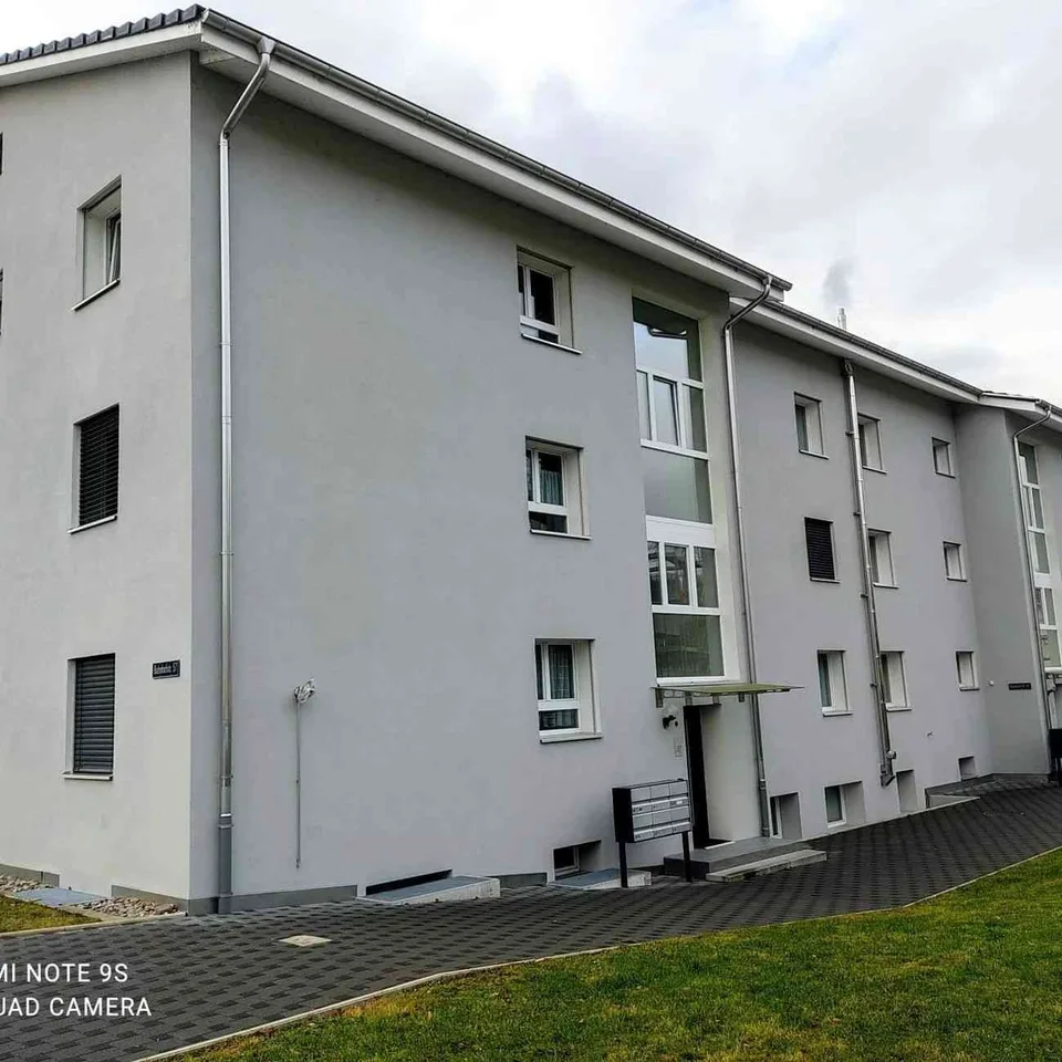 Moderne 3.5-Zimmer-Wohnung an zentraler Lage in Wettingen