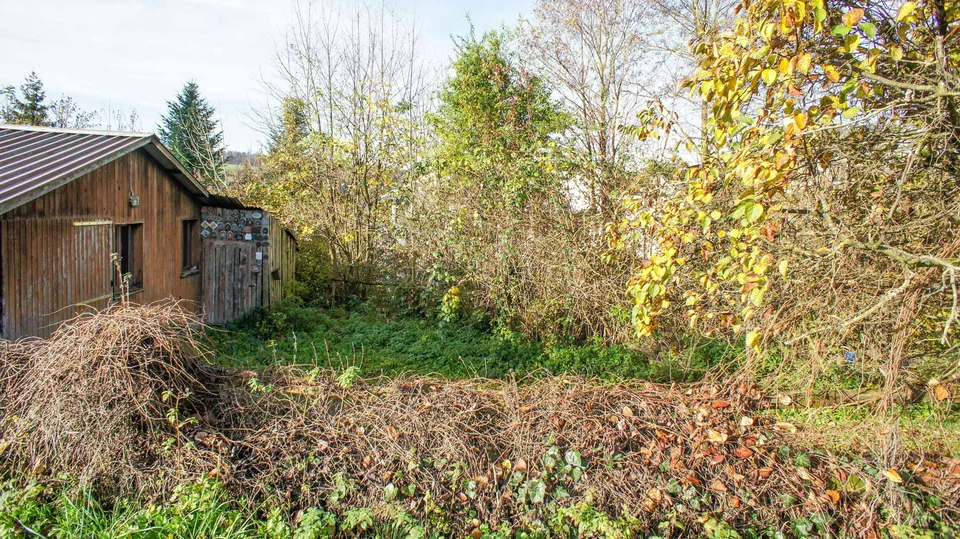 Bauparzelle, ideal für ein grosses EFH oder ein DEFH