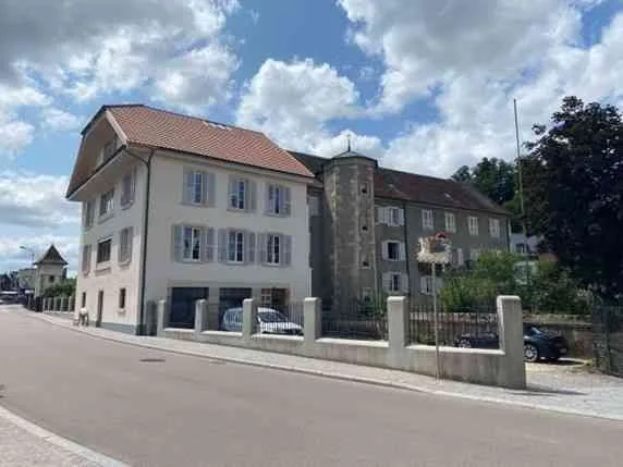 A LOUER SUPERBE APPARTEMENT CENTRE VILLE
