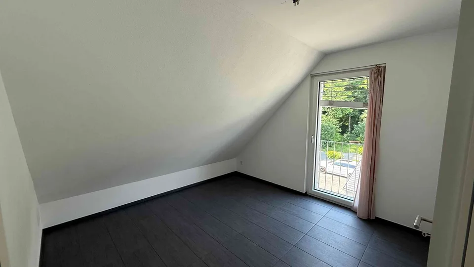 Wohnung am Waldrand in einem ruhigen Quartier – Foto 8 von 13