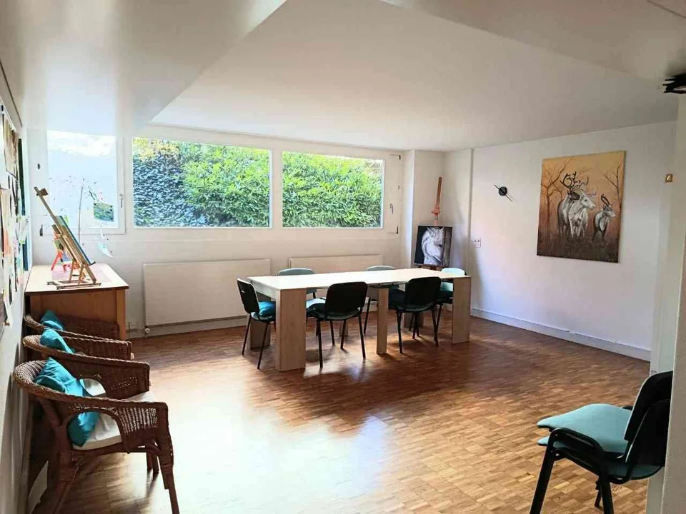 Espace de travail lumineux à sous-louer 25 m² – Berne