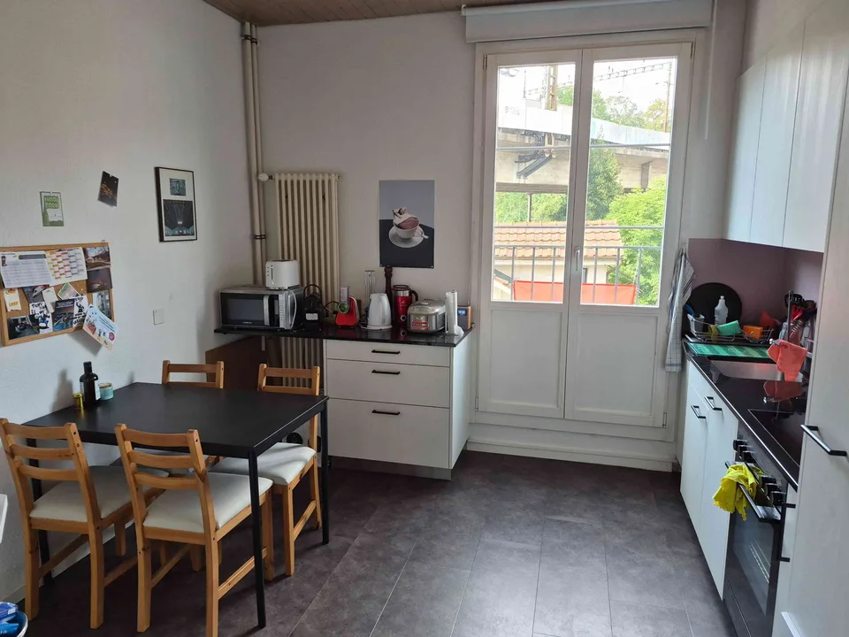 Grosszügiges Zimmer mit Gartenblick in der Lorraine