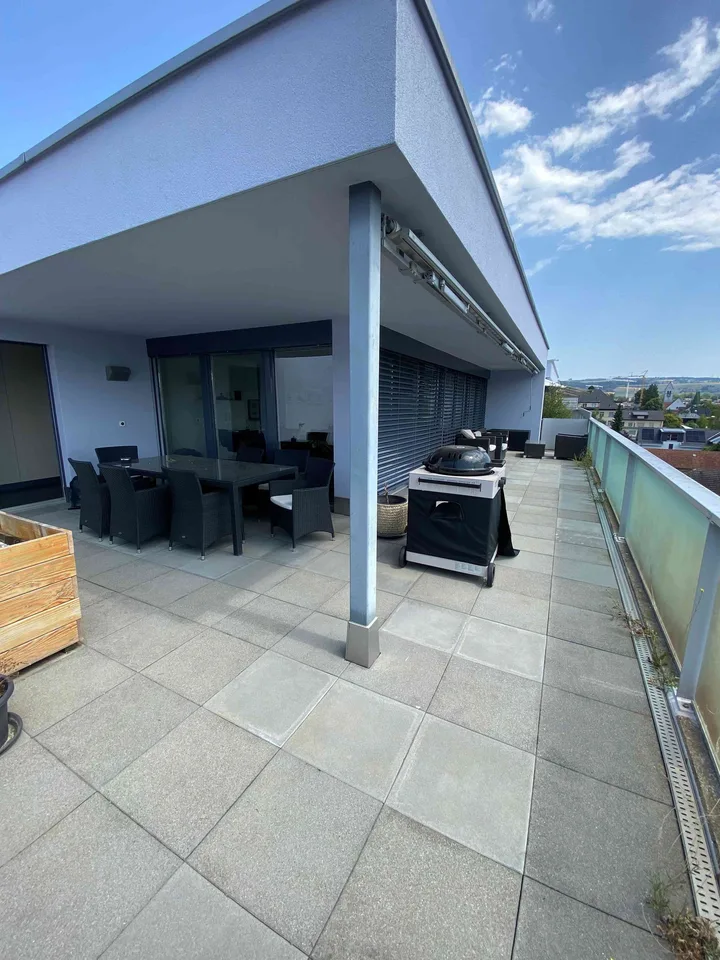 2 Freie WG Zimmer