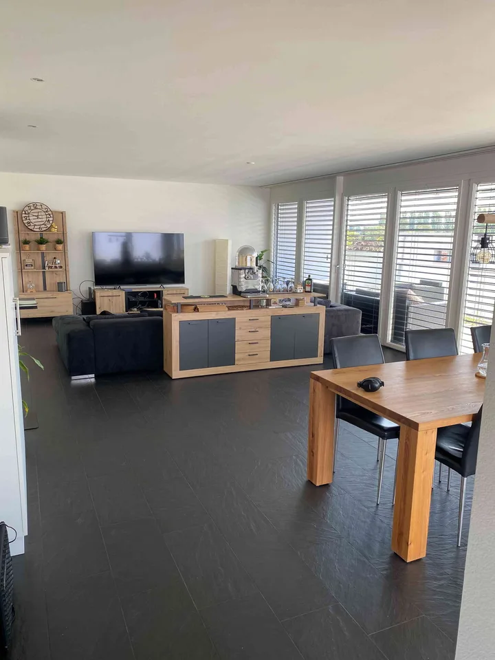 2 Freie WG Zimmer