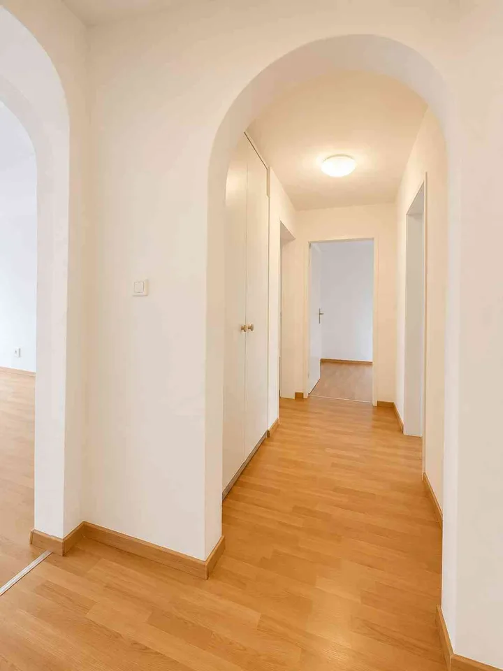 Helle 3.5-Zimmer-Wohnung mit grossem Balkon in Flawil