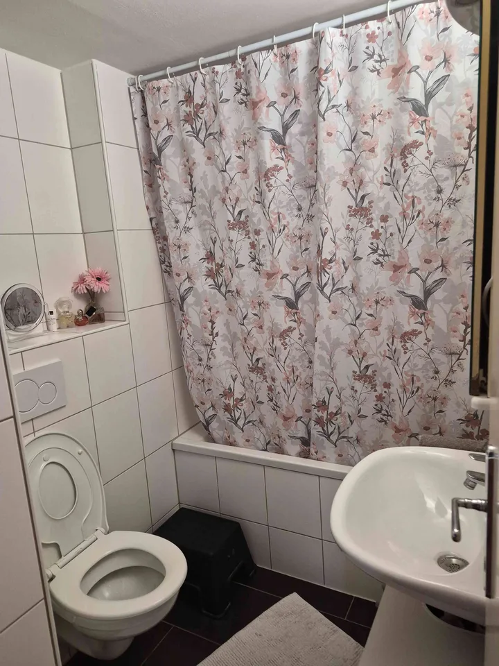 Schöne 4-Zimmer-Erdgeschosswohnung mit Garten in idealer Lage
