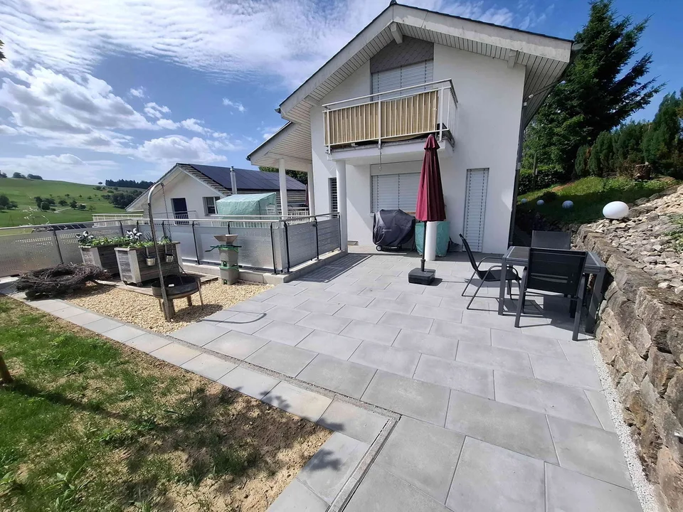 5 1/2 EFH mit Carport
