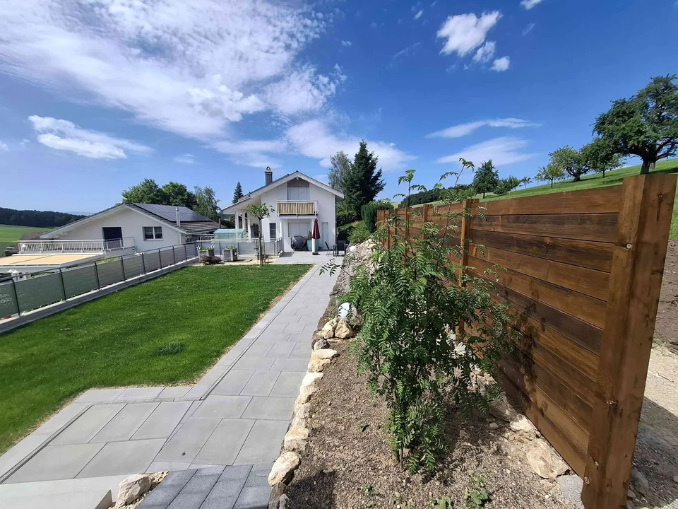 5 1/2 EFH mit Carport