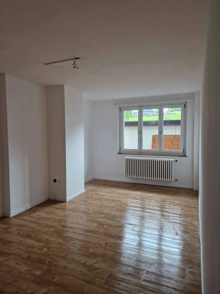 Gemütliche 2.5-Zimmer-Wohnung in Laupersdorf zu vermieten