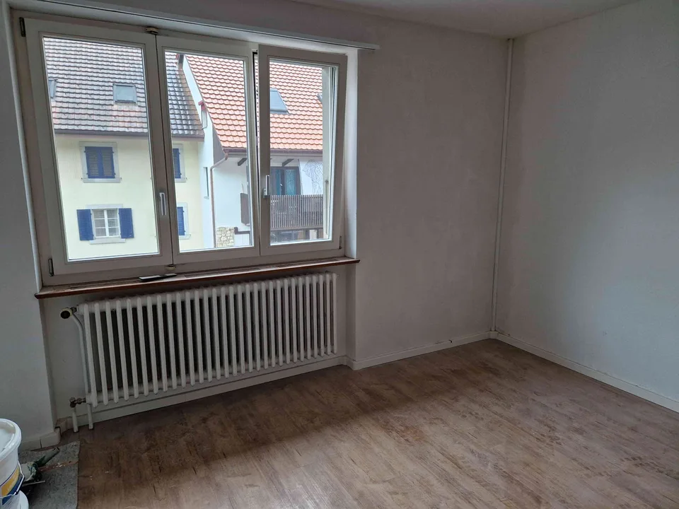 Gemütliche 2.5-Zimmer-Wohnung in Laupersdorf zu vermieten