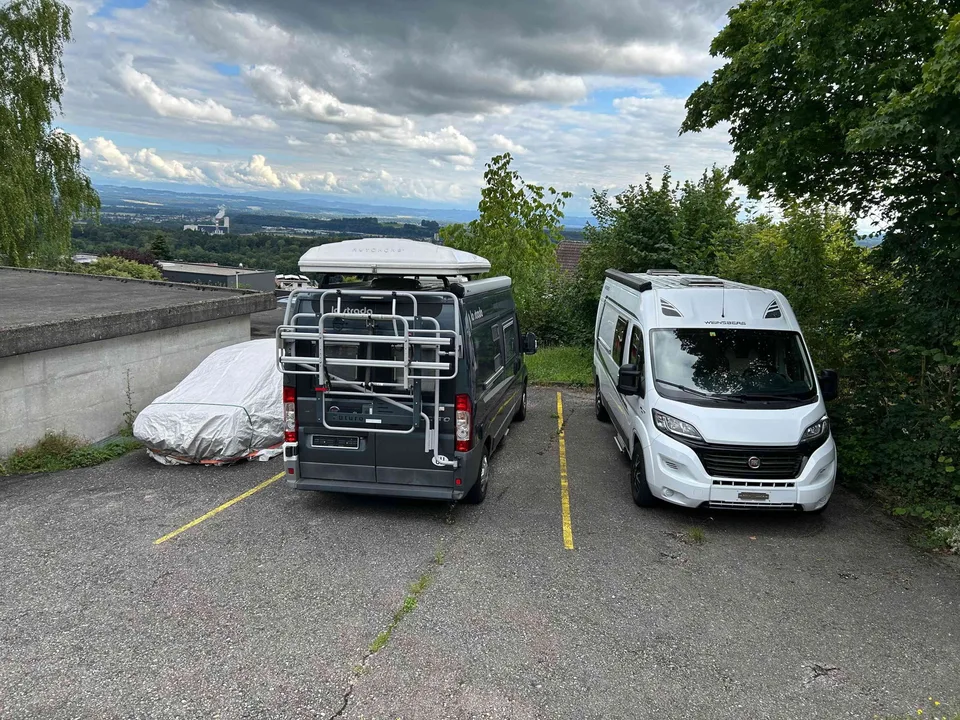 Abstellplatz Parkplatz Wohnmobil Camper Umgebung Solothurn