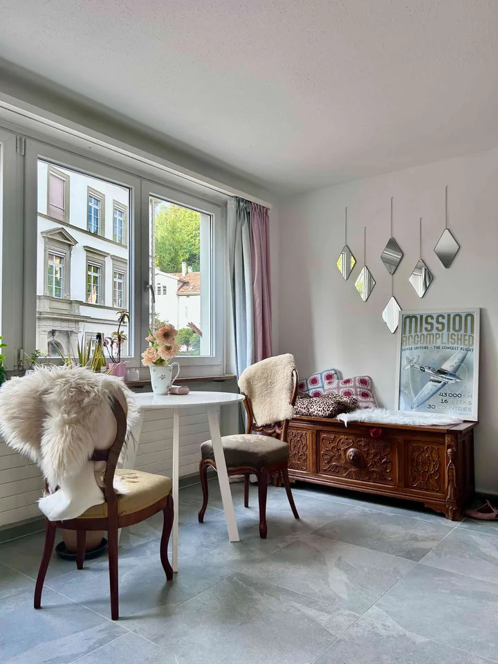 Lichtdurchflutete Single Wohnung in der Schaffhauser Innenstadt