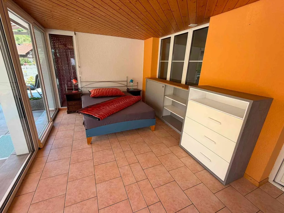 Moderne, möblierte 2-Zimmer-Einliegerwohnung – frisch renoviert