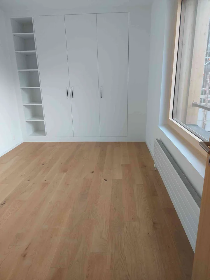 *Erstbezug* Neubauwohnung im Zentrum Davos 1 Gehminute zur Hauptschule