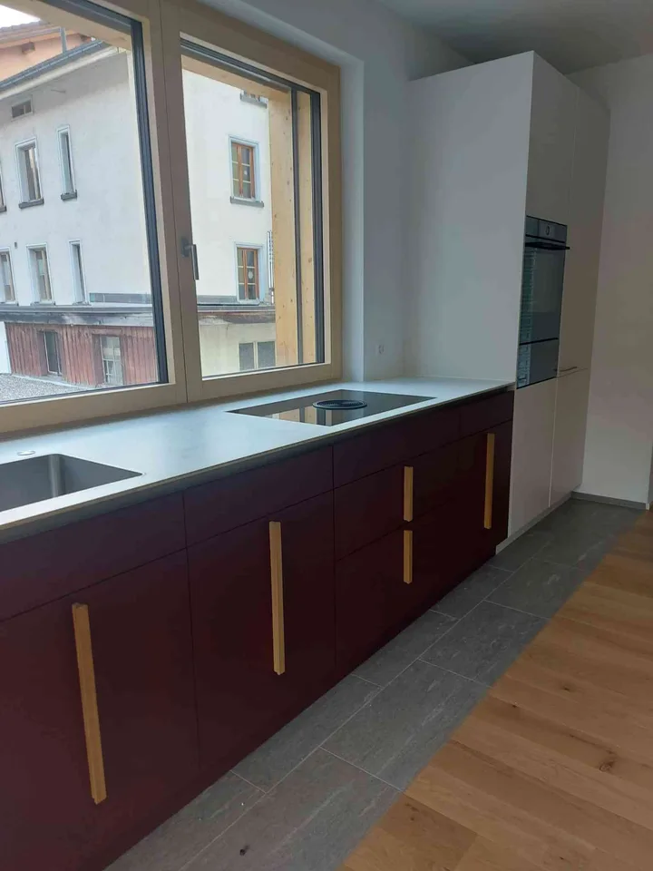 *Erstbezug* Neubauwohnung im Zentrum Davos 1 Gehminute zur Hauptschule