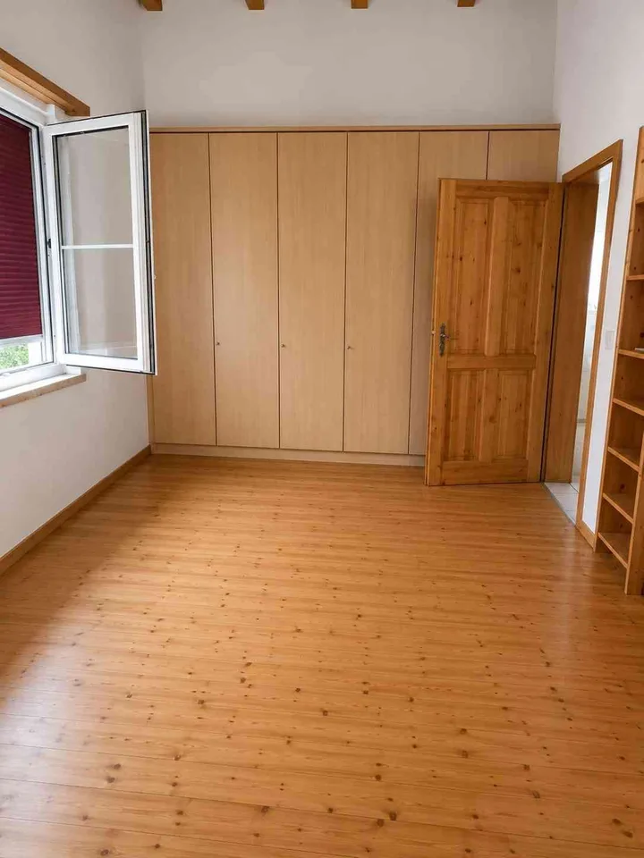 Charmantes 4.5-Zimmer-Reiheneinfamilienhaus mit Terrasse und Balkon