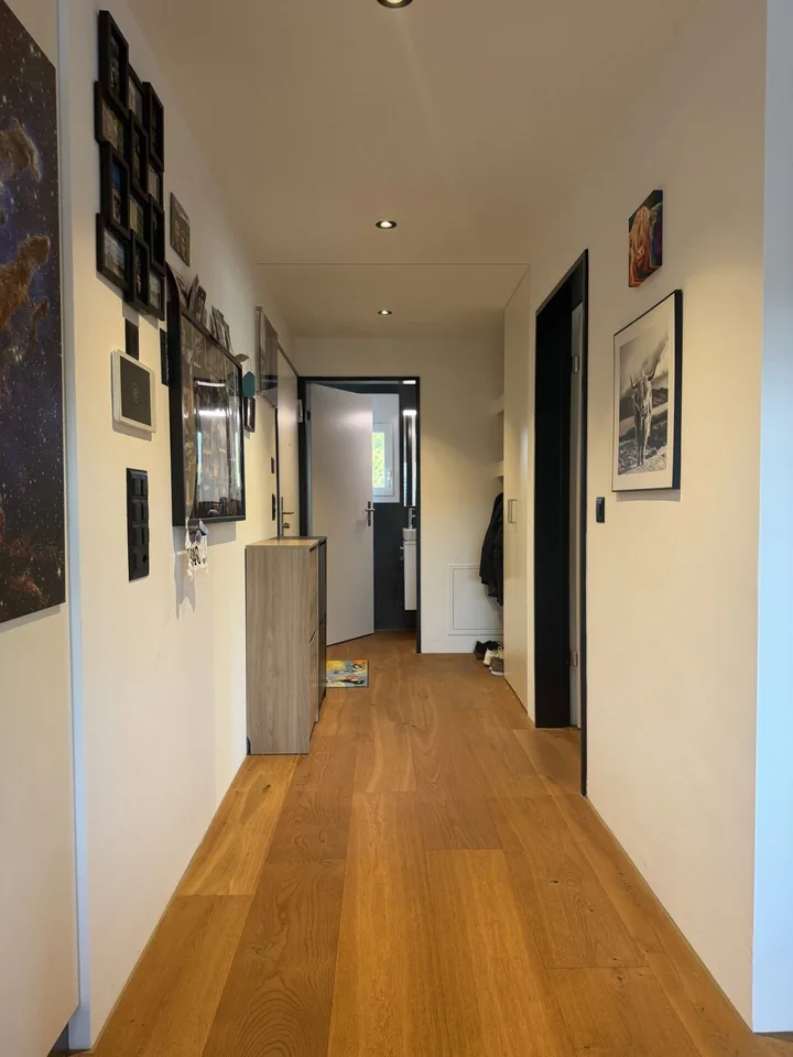 Stilvolle 2.5-Zimmerwohnung in Hölstein - hochwertig, ruhig und bez...