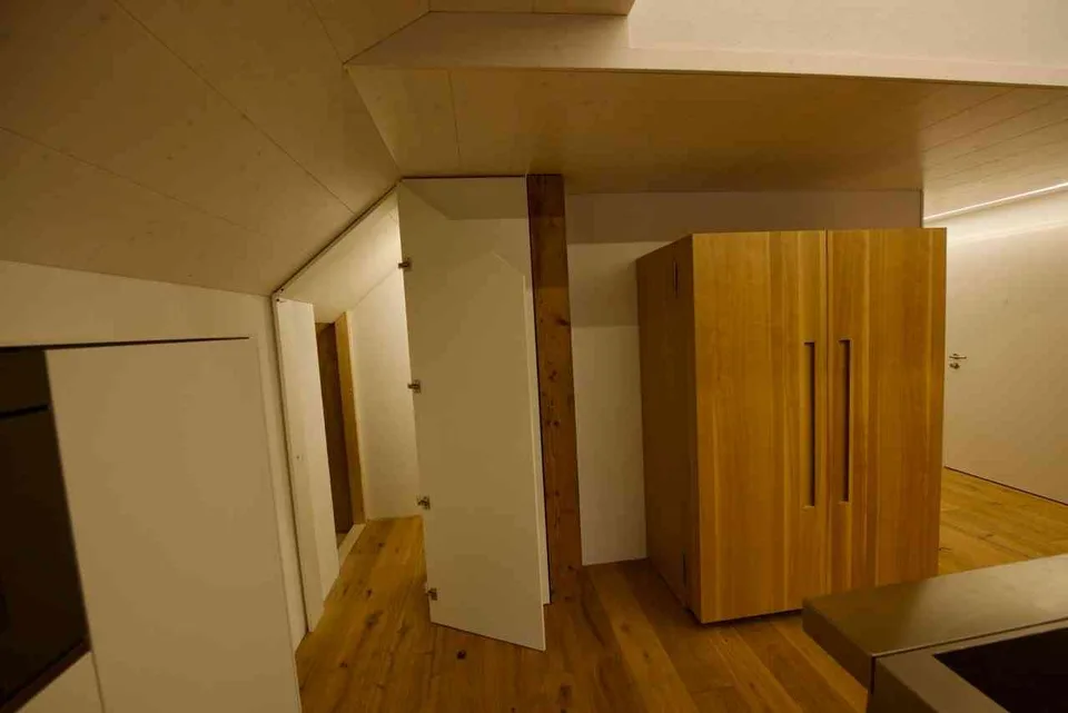 "*Erstvermietung* Luxuriöse 6 Zi Wohnung in historischem Gebäude"