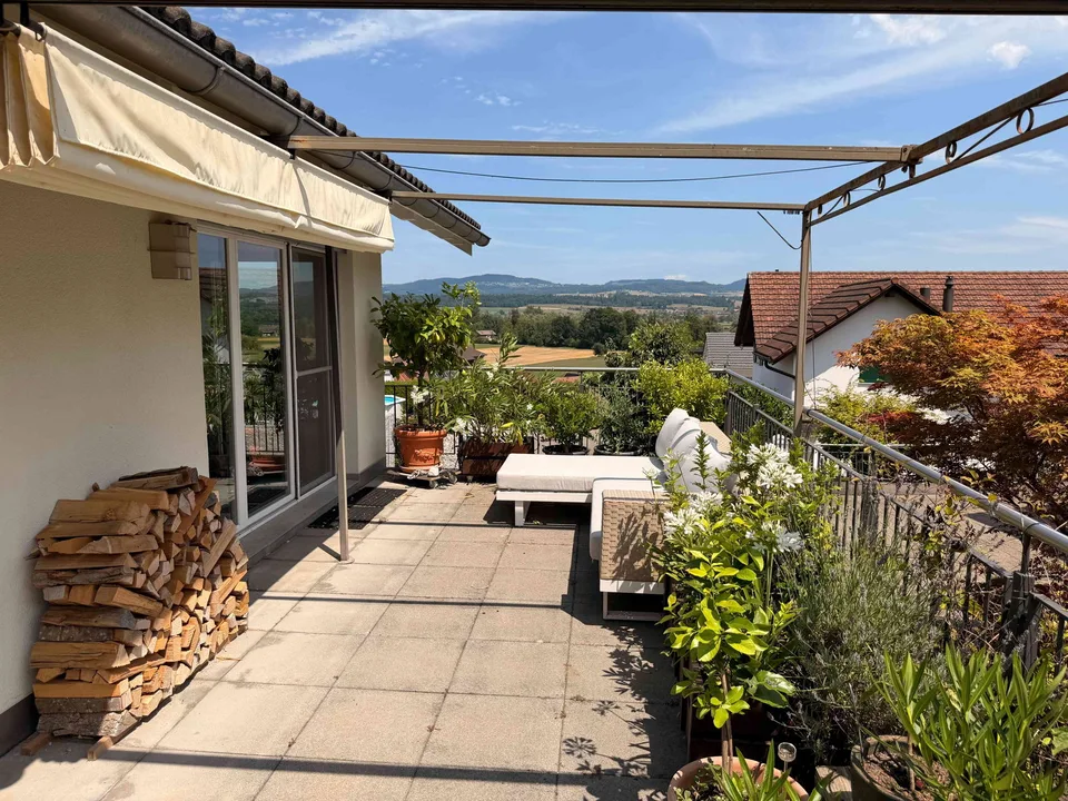 Traumhaftes 6.5-Zimmer-EFH mit Panoramablick über das Reusstal