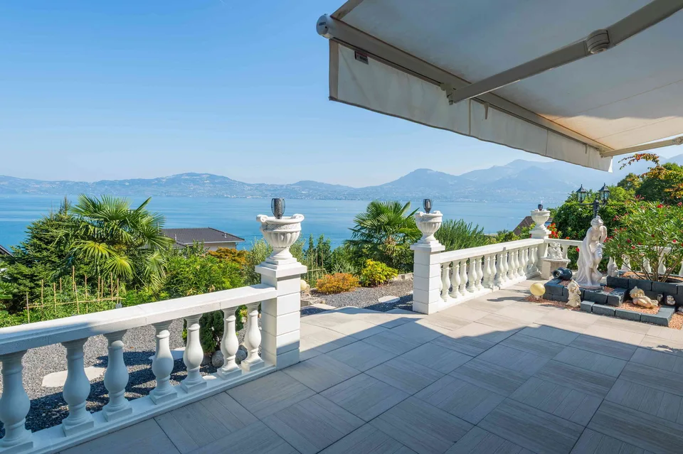 Villa individuelle avec vue panoramique sur le Léman