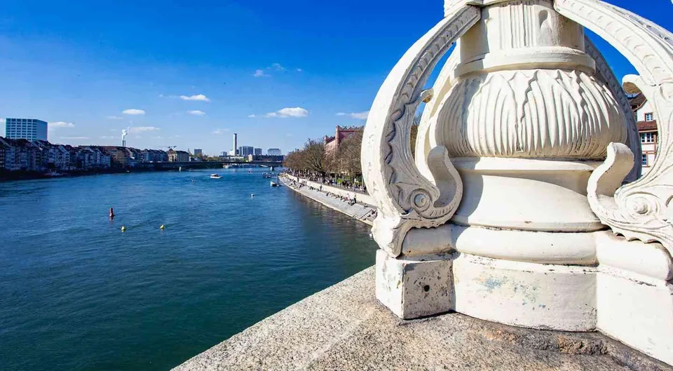 kiwihomes.ch Pls view our 50 ***** reviews! BIJOU, lux EXECUTIVE HOME