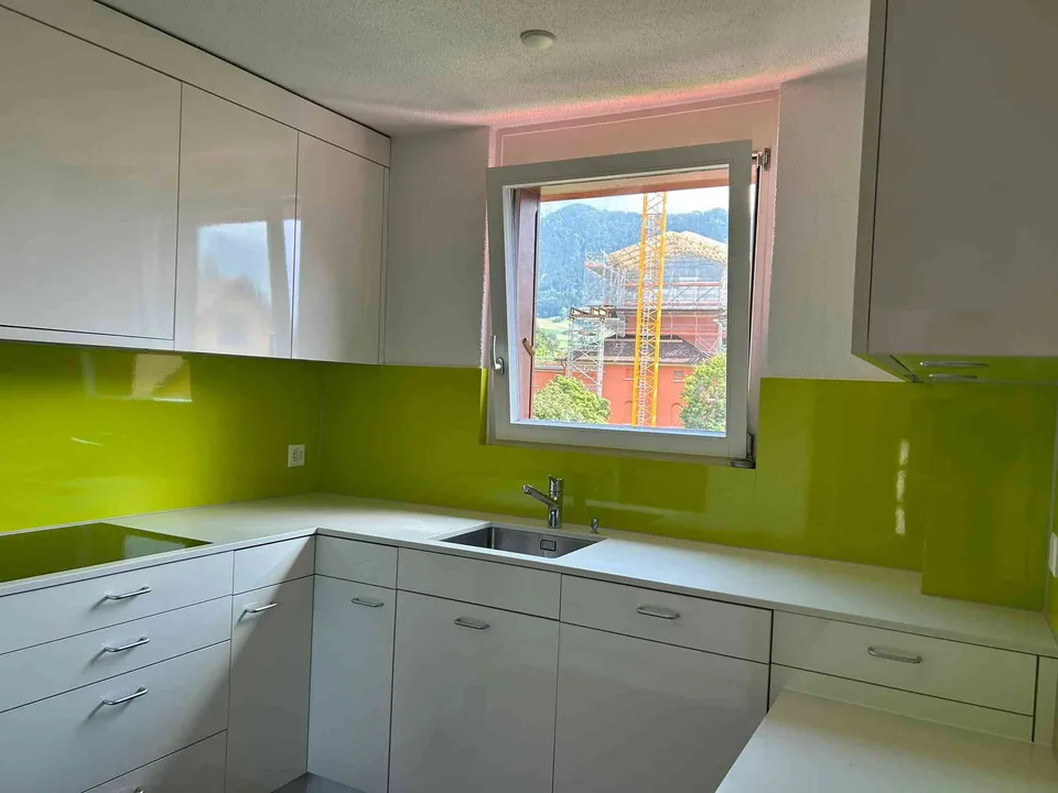 Zentrale 4-Zimmer-Wohnung mit privatem Garten & eigener Waschmaschine