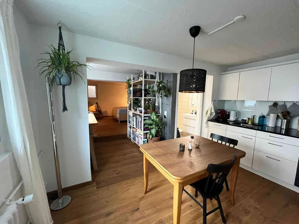 Charmante 1.5-Zimmer-Wohnung an zentraler Lage in Bern (mit Einzelgara