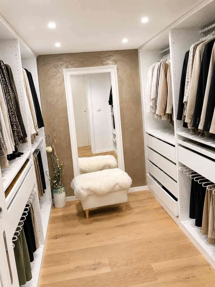 modernes 5 Zimmer-Reihenhaus am Waldrand in Zürich Höngg - stadtnah