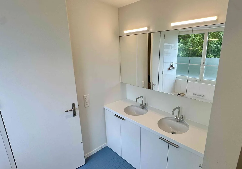 Grosszügige 3.5-Zimmer-Wohnung in ruhiger und zentraler Lage