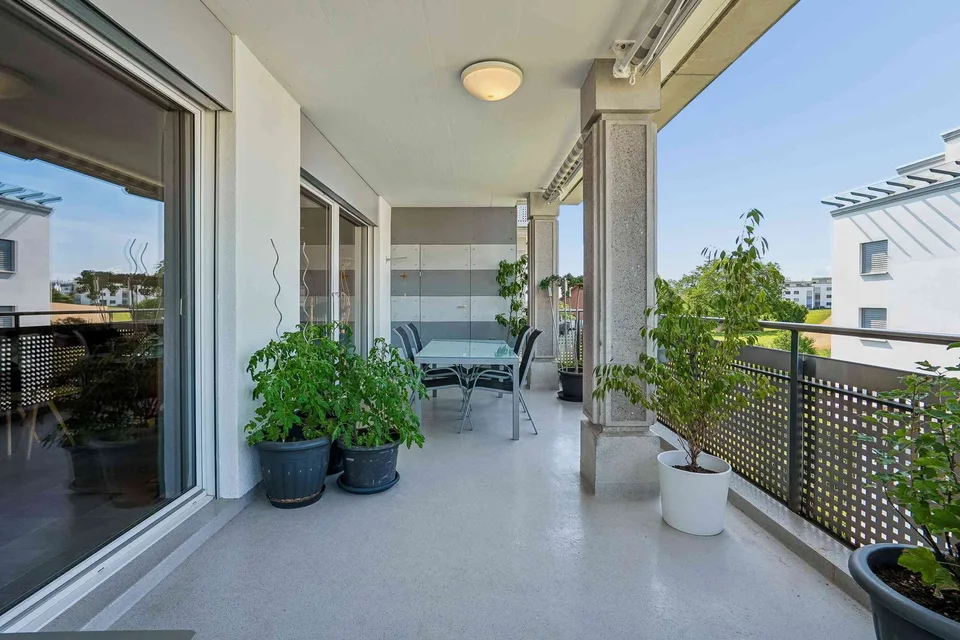 Appartement spacieux, élégant et moderne de 5,5 pièces – photo 8 sur 9