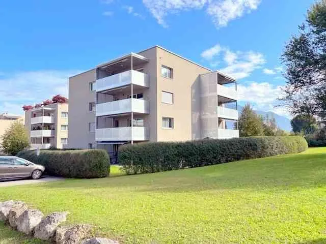 Grosszügige 5.5-Zimmer-Wohnung zentral in Reichenburg SZ