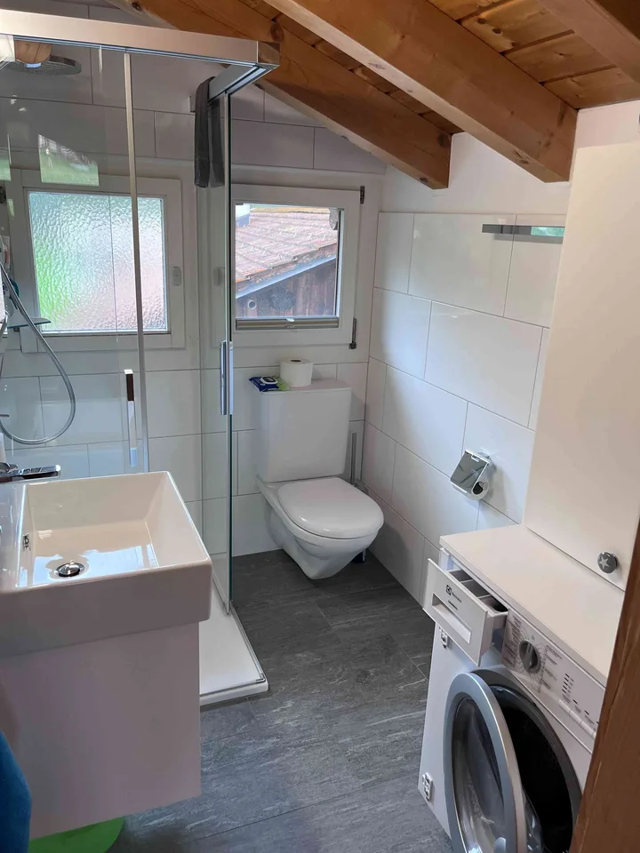 2.5-Zimmer-Dachwohnung, gemütlich und gepflegt