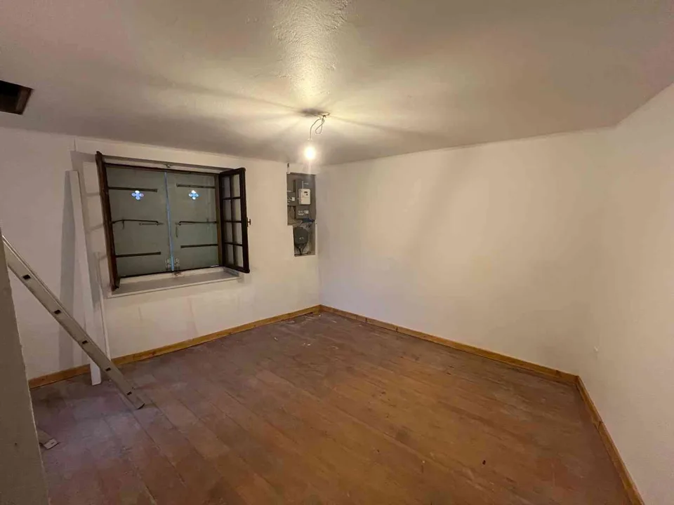 Local Commercial de 100m² au coeur du village