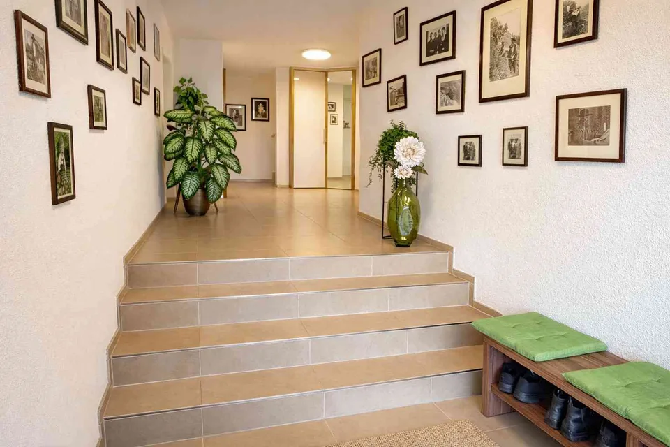 6.5-Zimmer-Haus mit Einliegerwohnung