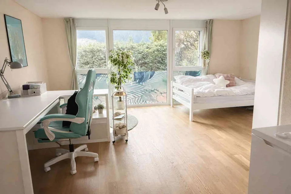 6.5-Zimmer-Haus mit Einliegerwohnung