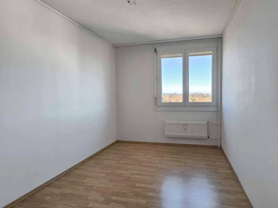 Helle 5.5-Zimmer-Wohnung mit Weitsicht an zentraler Lage in Bern
