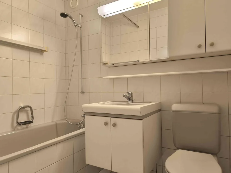 Helle 5.5-Zimmer-Wohnung mit Weitsicht an zentraler Lage in Bern