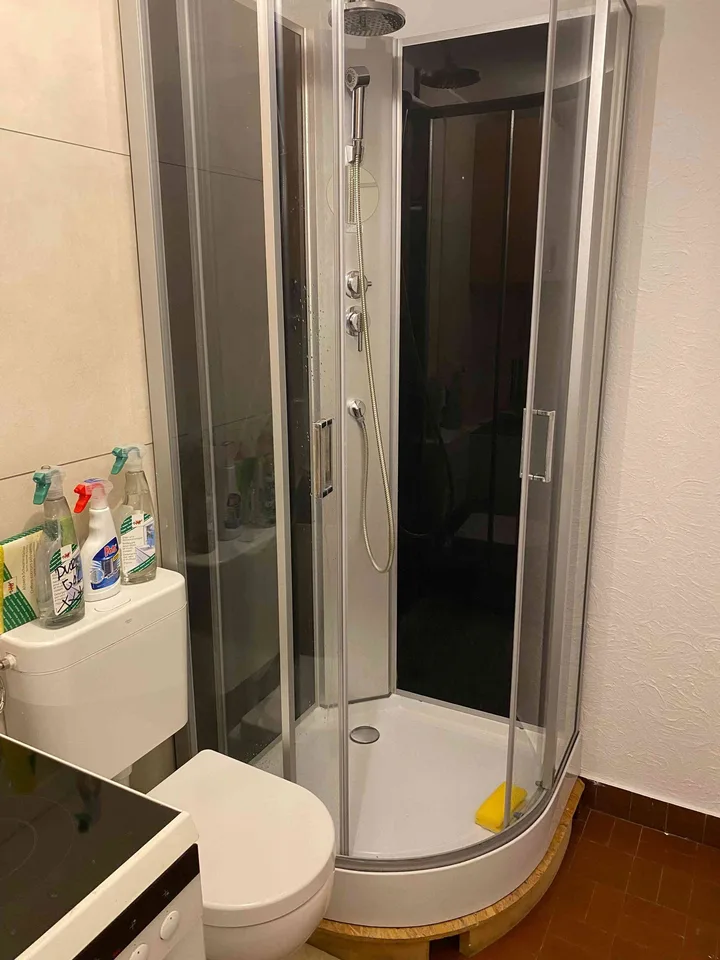 Renoviertes Studio an Top-Lage im Zentrum von Düdingen