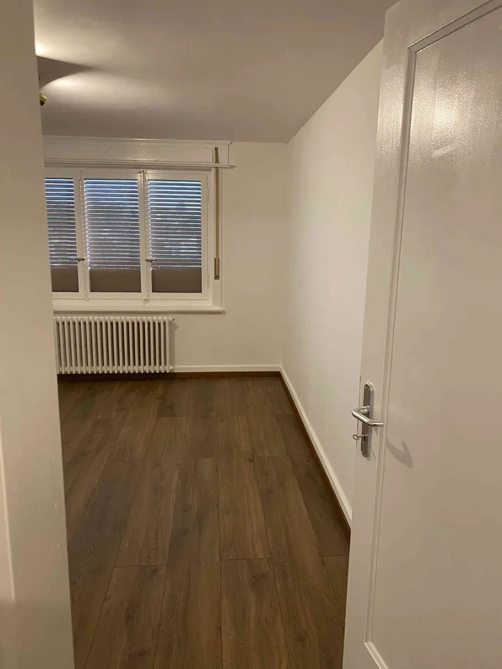 Renoviertes Studio an Top-Lage im Zentrum von Düdingen