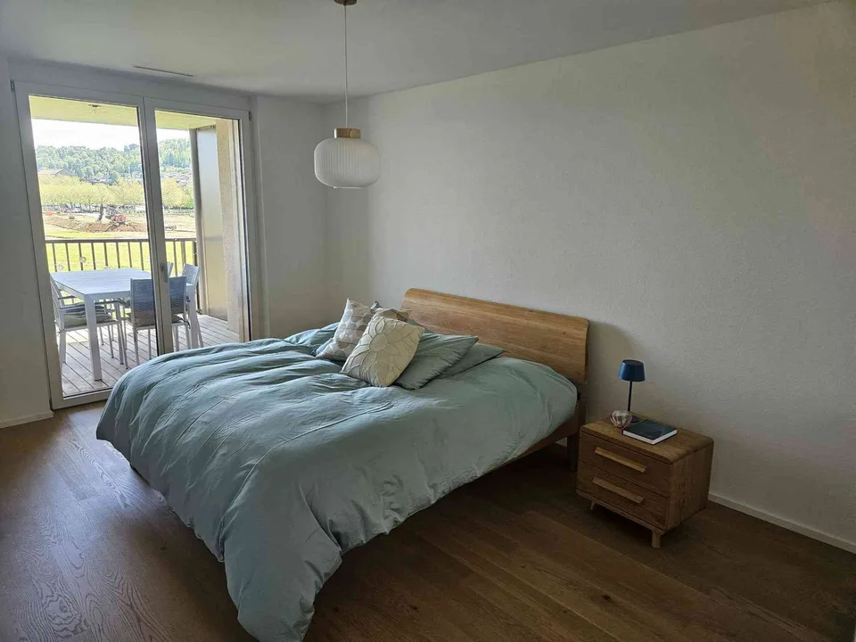 Zu vermieten : Moderne 3.5 -Zimmer Wohnung mit grossem Balkon in Stein